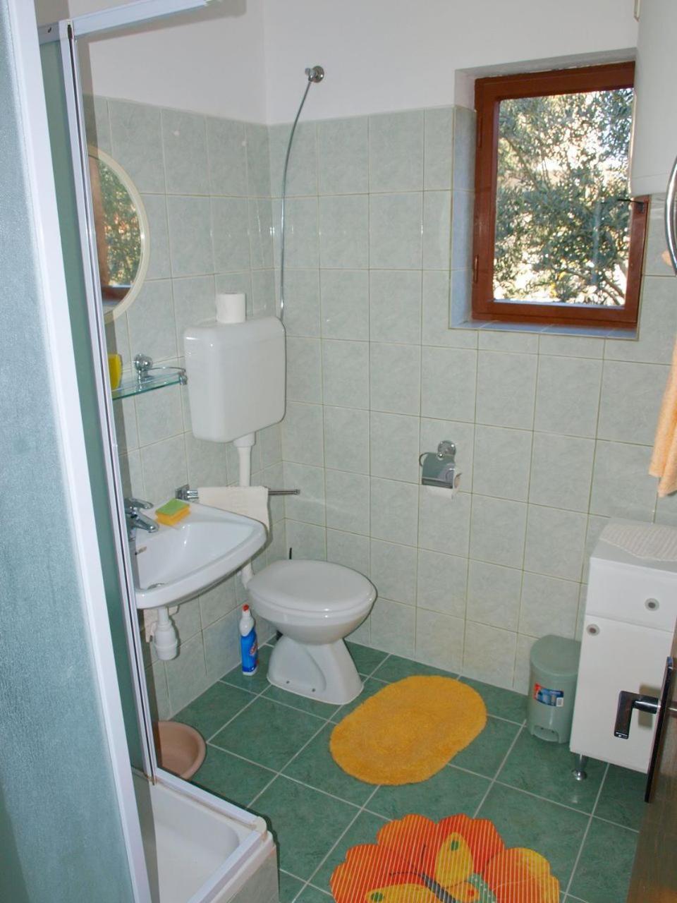 Apartments Mirja - 100M From The Beach & Parking Trogir Ngoại thất bức ảnh
