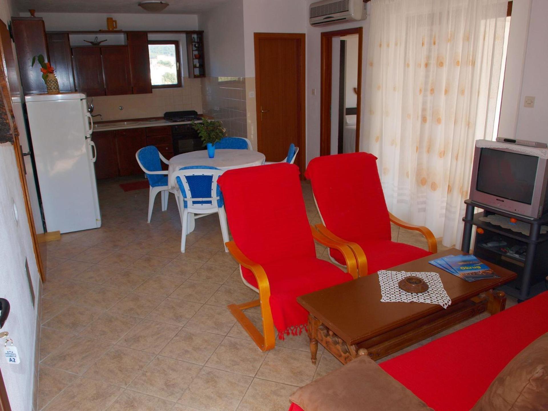 Apartments Mirja - 100M From The Beach & Parking Trogir Ngoại thất bức ảnh