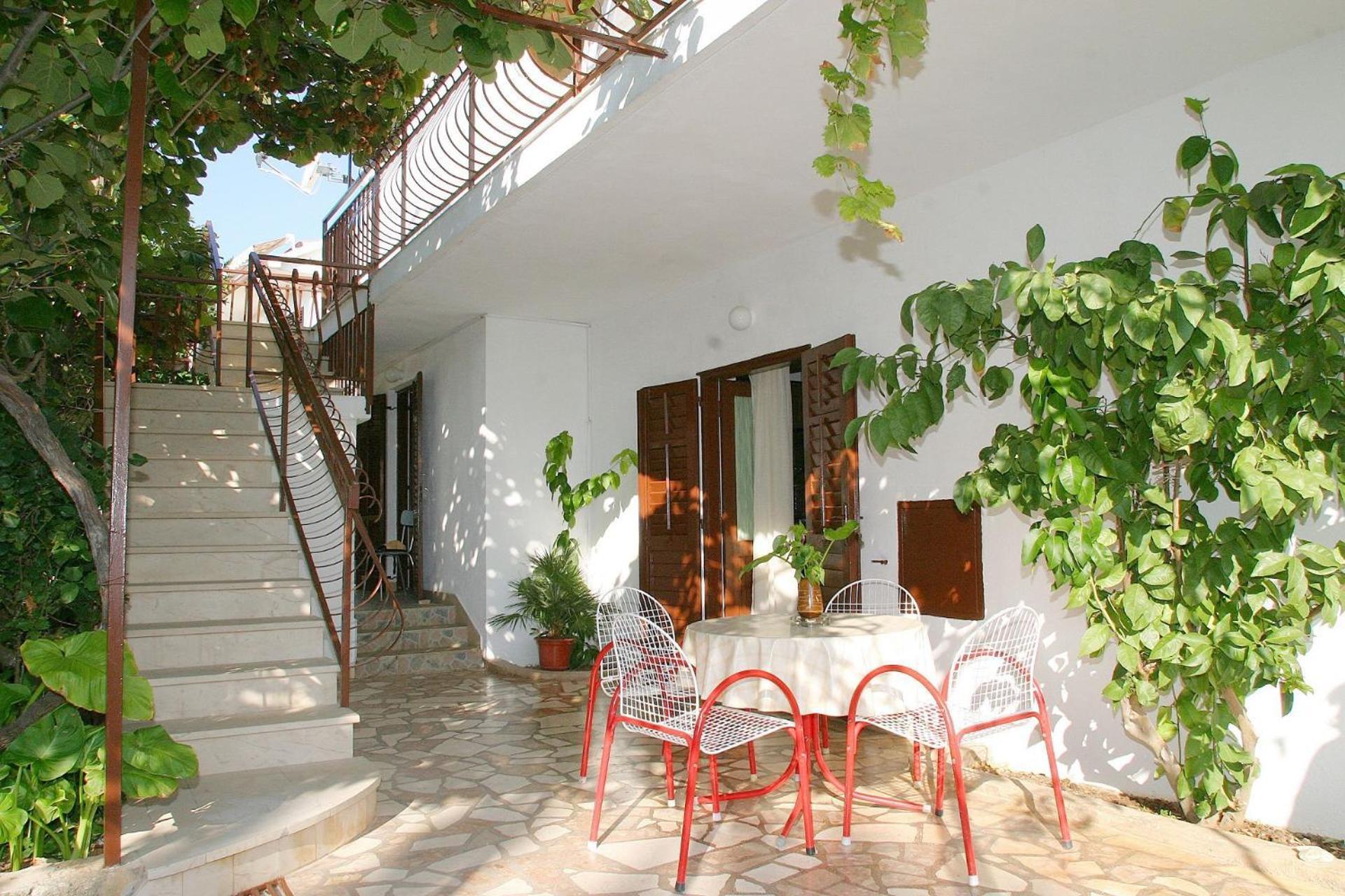 Apartments Mirja - 100M From The Beach & Parking Trogir Ngoại thất bức ảnh