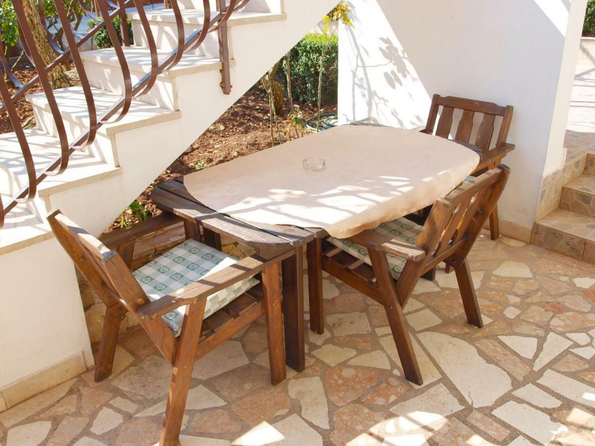 Apartments Mirja - 100M From The Beach & Parking Trogir Ngoại thất bức ảnh